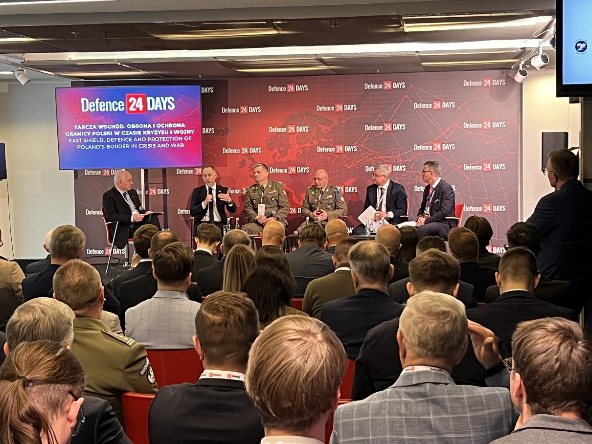 Defence24-Days-panel-tarcza-wschód.jpg